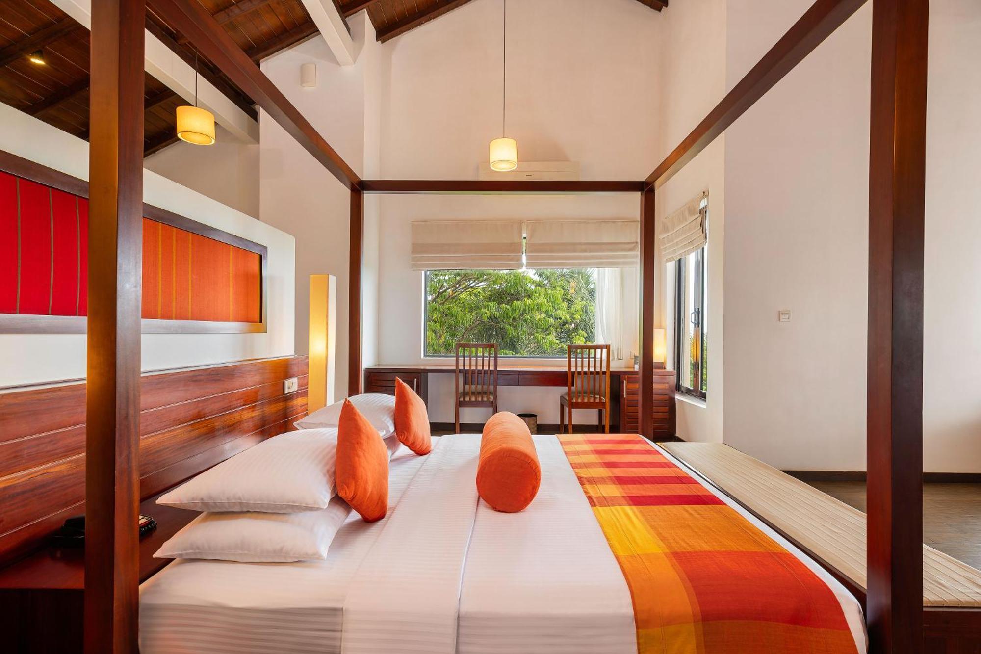 The Calm Resort & Spa Passikudah Екстериор снимка