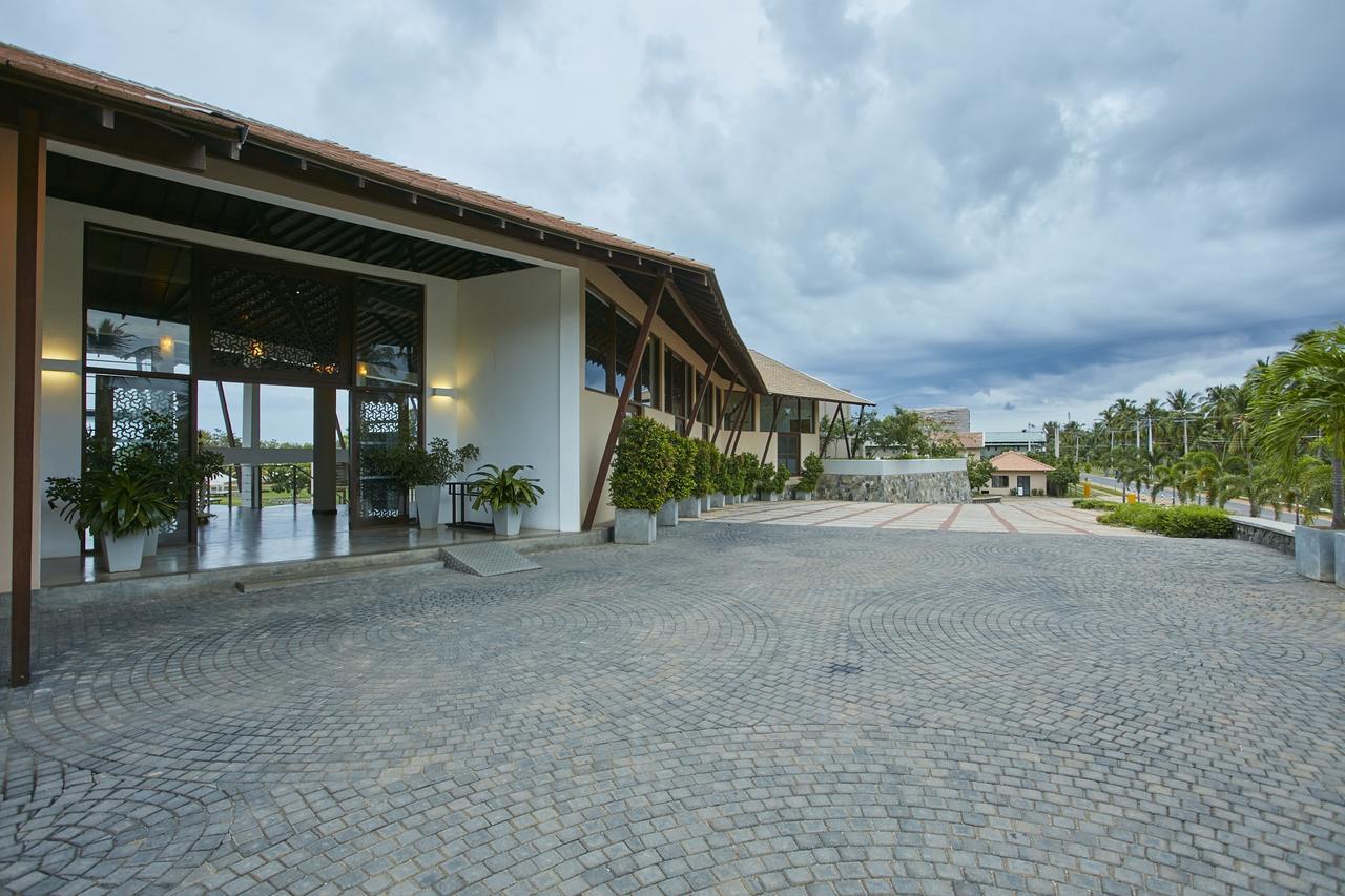 The Calm Resort & Spa Passikudah Екстериор снимка